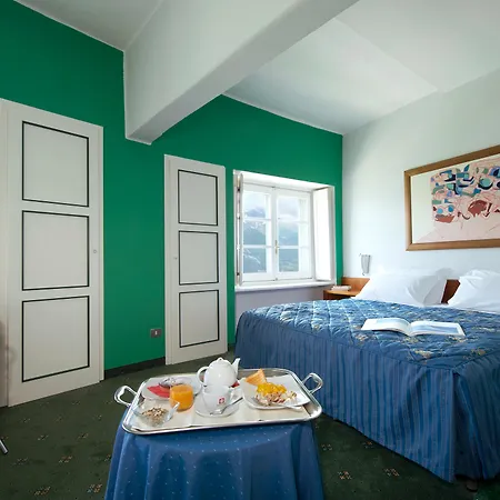 Hotel La Torre 4*